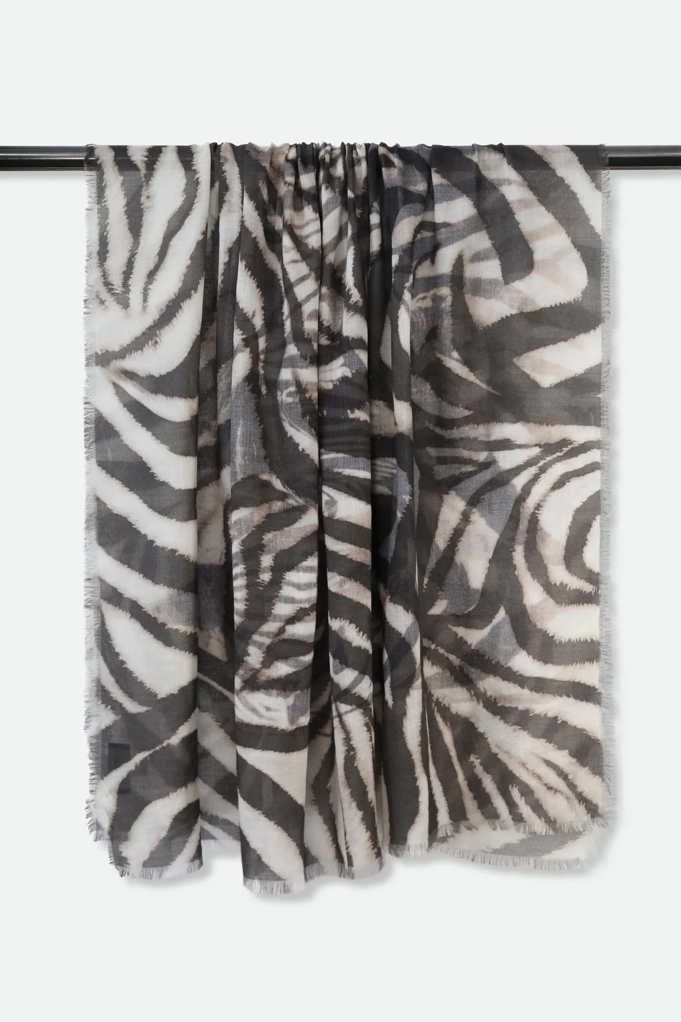 ASTRID ITALIAN SILK CASHMERE DOUBLE-FACE PRINTED STOLE ANIMAL EDITION