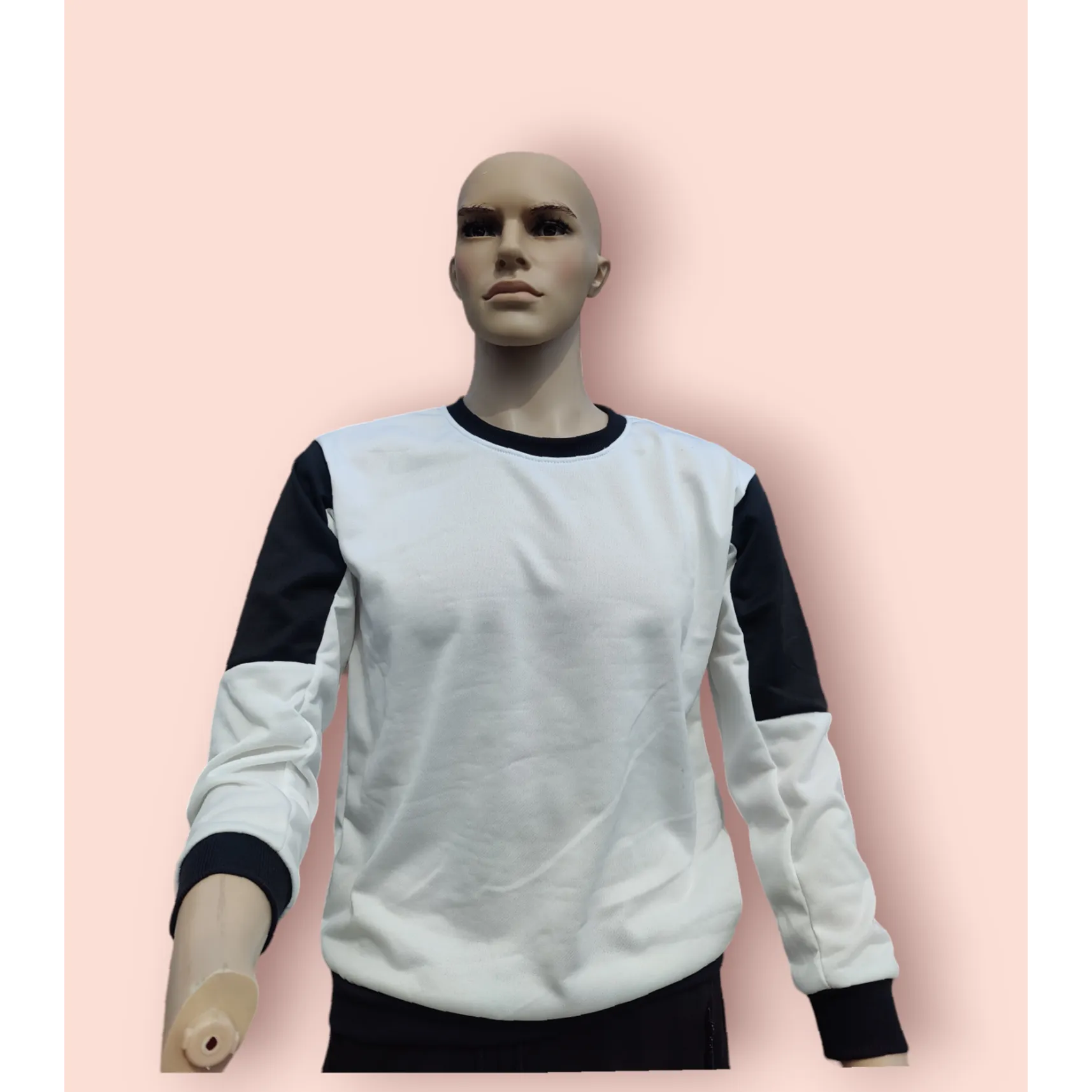 INSTOCK: BLACK AND WHITE LIGHTWEIGHT SWEATSHIRT