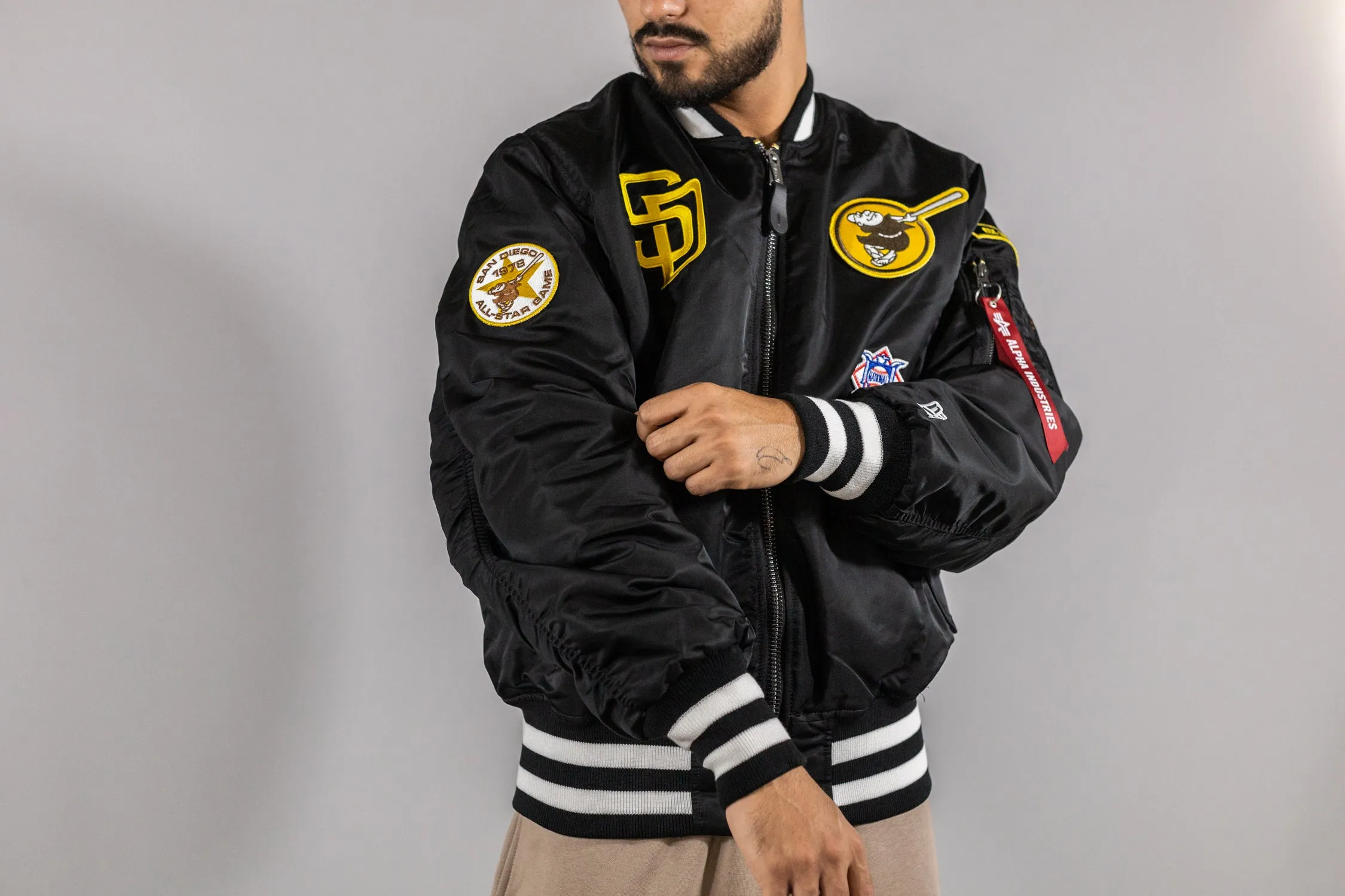 New Era Alpha Industries x San Diego Padres Reversible Jacket